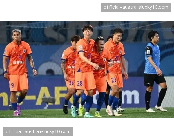 李国旭放弃控球哲学 大连英博极致防反豪取四连胜